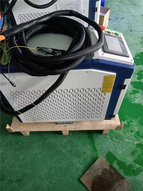 Laser Welding Machine 1500W Handheld - Handgeführter 3-in-1-Laserschweißer 1500W 2000W 3000W BWT